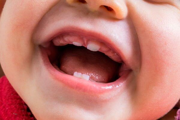 proceso-denticion-infantil-bebe